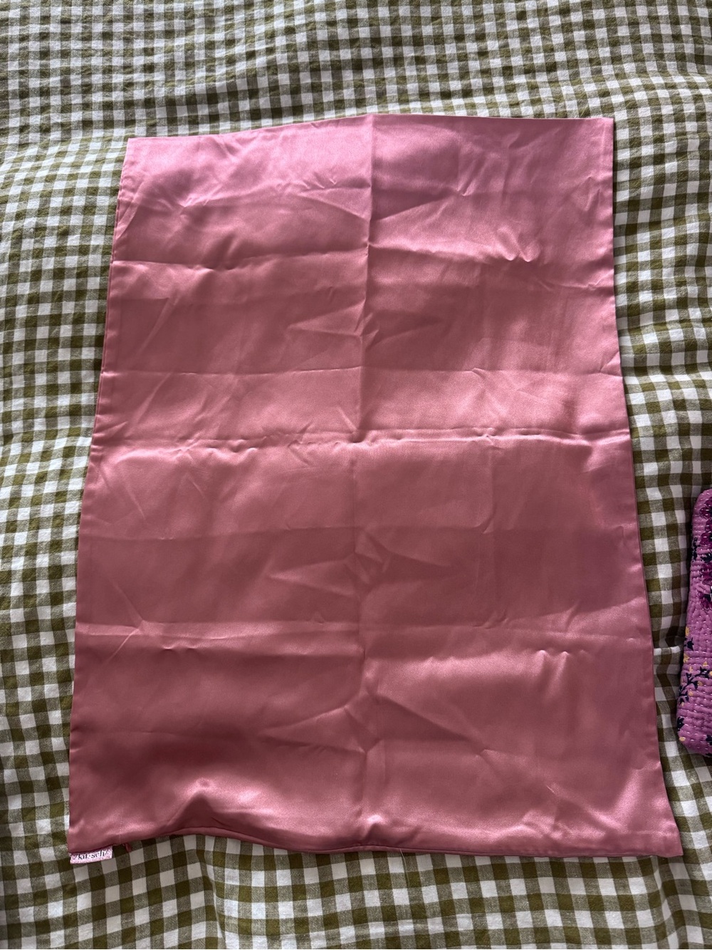 Pink Kitsch silk pillowcase!